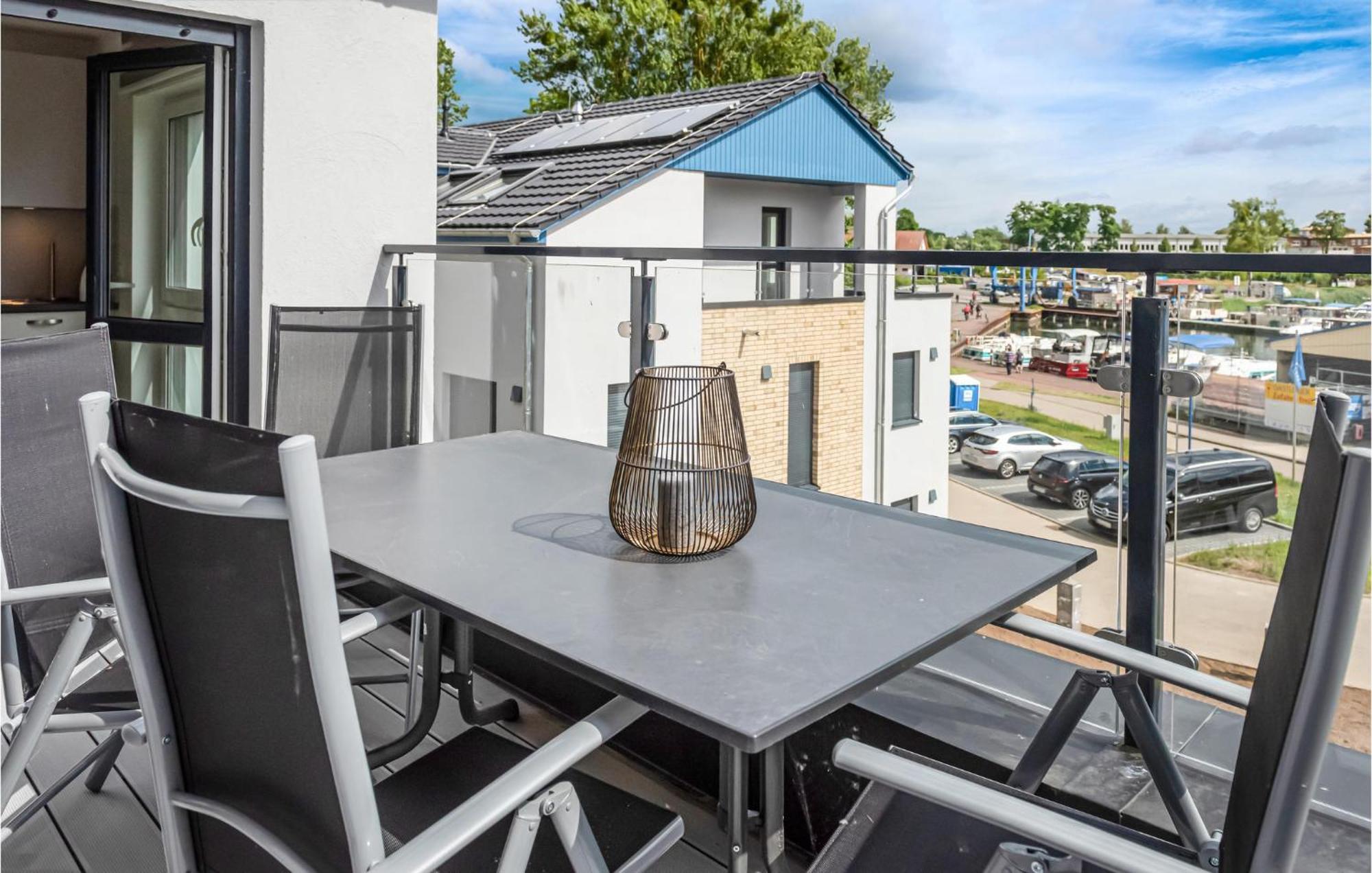 Amazing Apartment In Rechlin With Kitchen מראה חיצוני תמונה